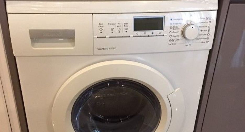 Wohnung zur Miete mit 2 Zimmer in Pathum Wan, Bangkok
