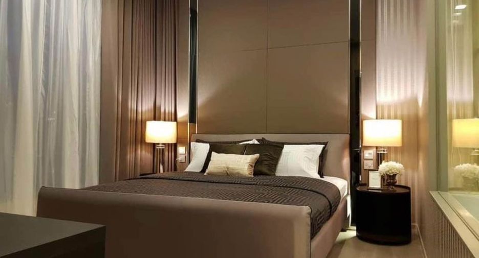 For rent 2 bedrooms condo in Watthana, Bangkok