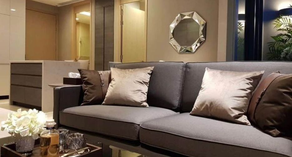 For rent 2 bedrooms condo in Watthana, Bangkok