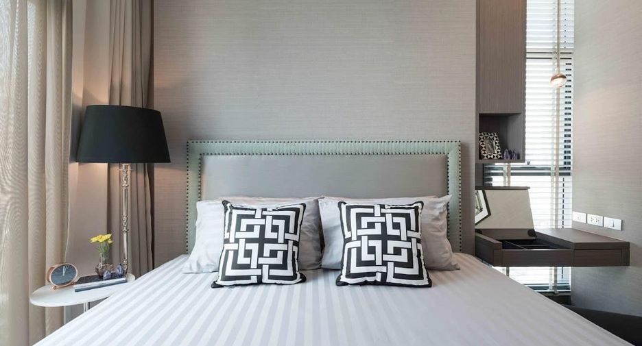For sale and for rent 2 bedrooms condo in Sathon, Bangkok