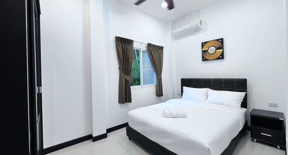 For rent 2 bedrooms condo in Mueang Phuket, Phuket
