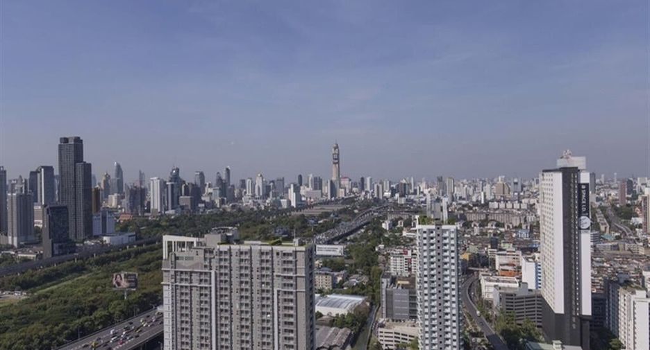 For rent 1 bed condo in Huai Khwang, Bangkok