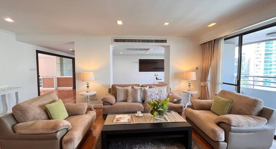 For rent 4 ベッドルーム condo in Khlong Toei, Bangkok