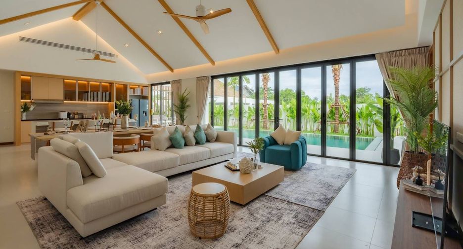For sale 5 bedrooms villa in Thalang, Phuket