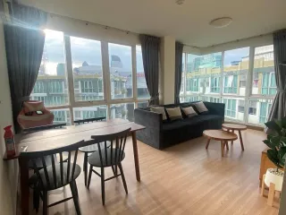 Condo en alquiler de 1 habitaciones en Huai Khwang, Bangkok