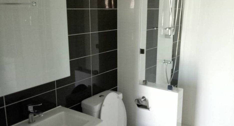 For rent 2 bedrooms condo in Mueang Samut Prakan, Samut Prakan