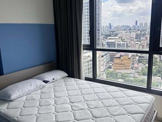 For rent 2 bedrooms condo in Huai Khwang, Bangkok