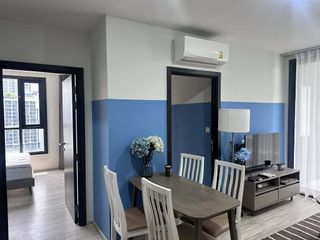 For rent 2 bedrooms condo in Huai Khwang, Bangkok