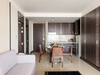 Apartment zur Miete mit 1 Zimmer in Khlong Toei, Bangkok