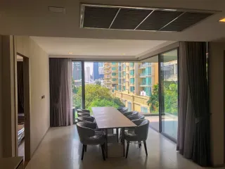 For sale 3 bedrooms condo in Watthana, Bangkok