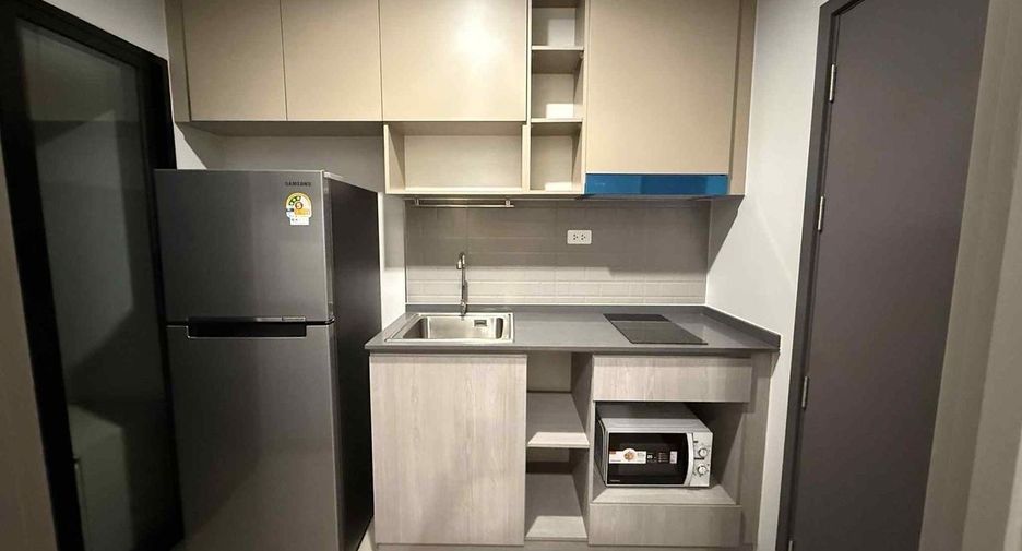For rent 1 bed condo in Bang Kapi, Bangkok
