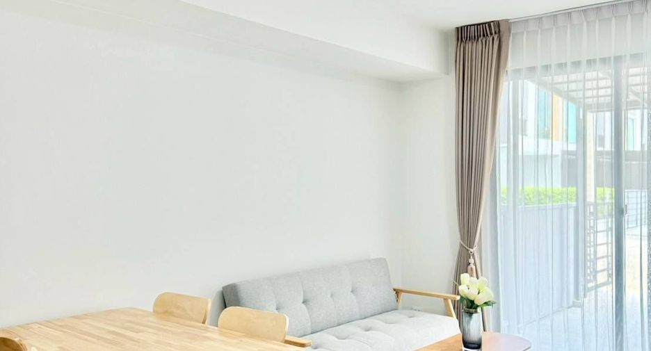 For rent 3 bedrooms townhouse in Bang Phli, Samut Prakan