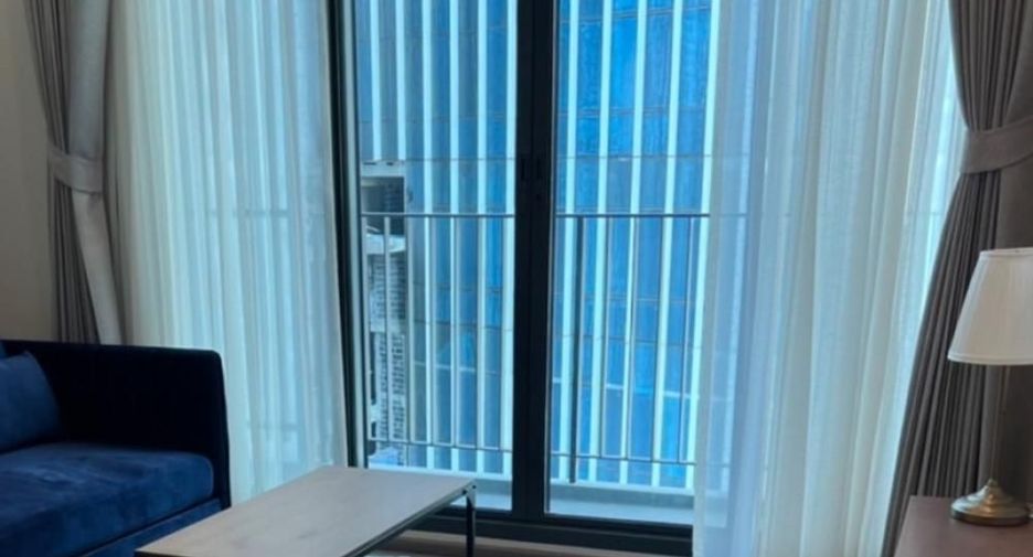 For rent 1 bed condo in Phaya Thai, Bangkok