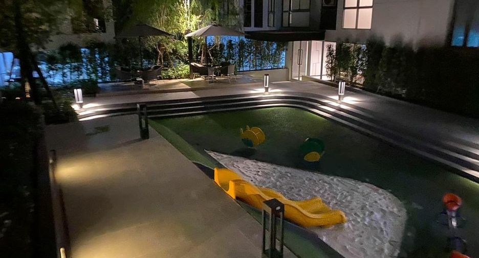 For rent and for sale 1 bed condo in Watthana, Bangkok