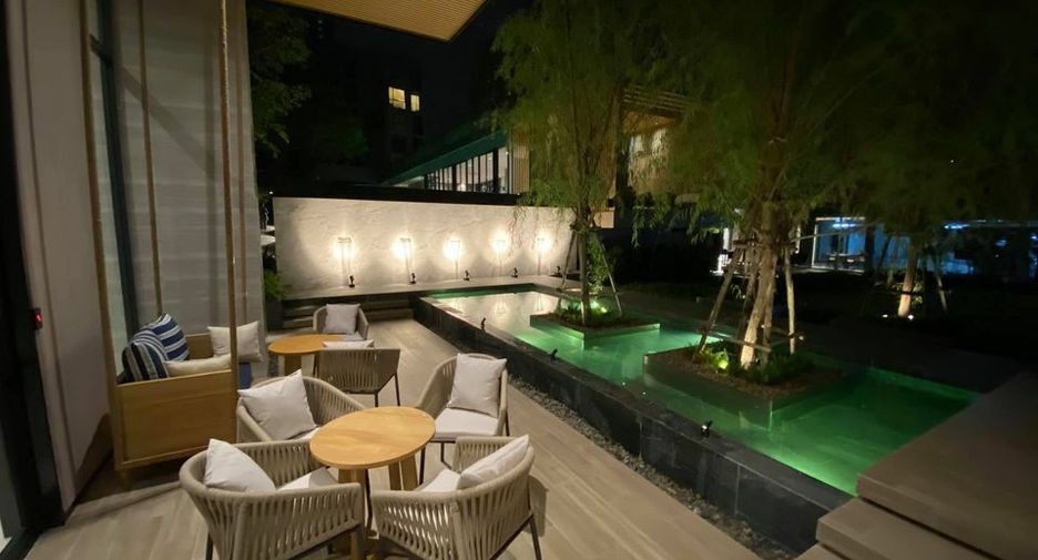 For rent and for sale 1 bed condo in Watthana, Bangkok
