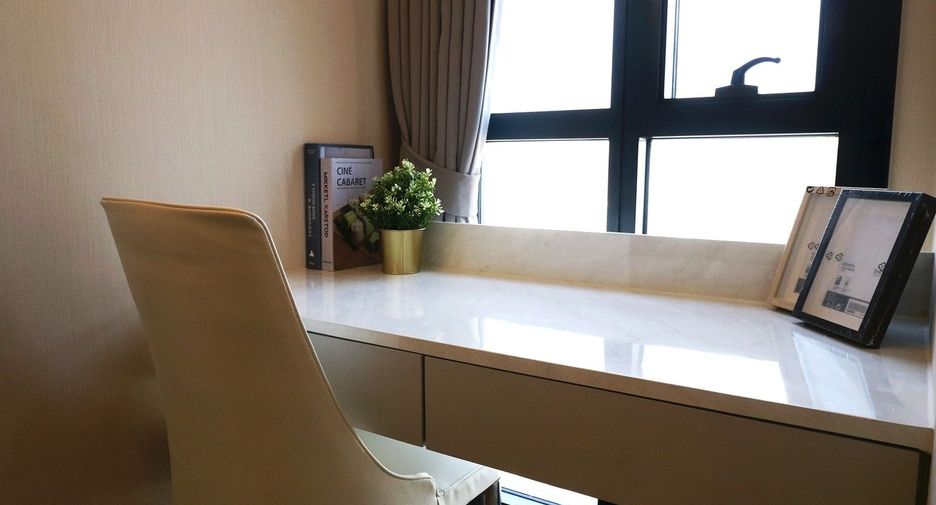For rent 1 bed condo in Khlong Toei, Bangkok