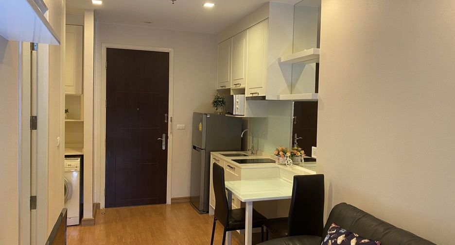 For rent 1 bed condo in Phra Khanong, Bangkok