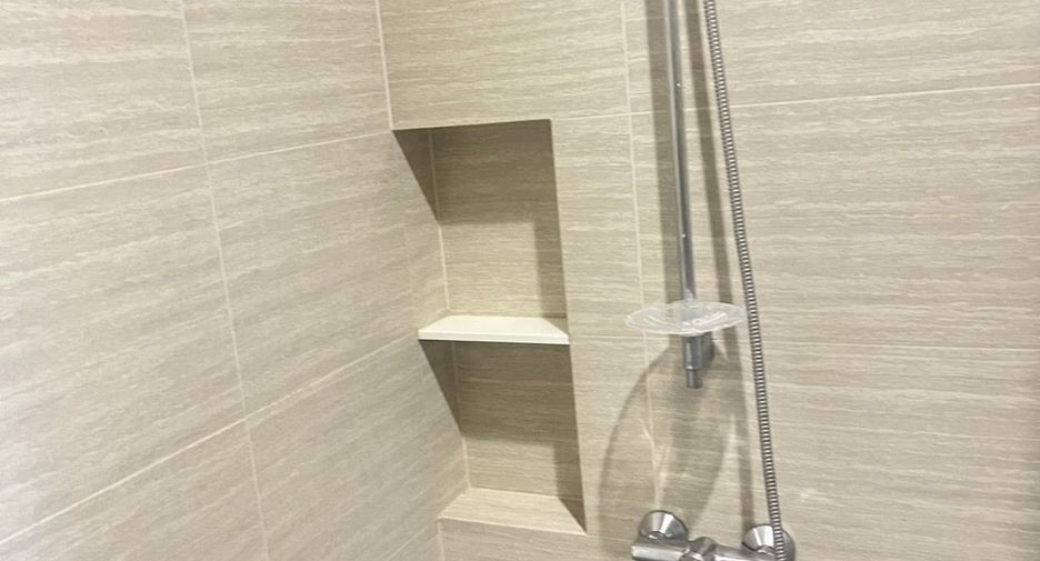 For rent 1 bed condo in Phaya Thai, Bangkok