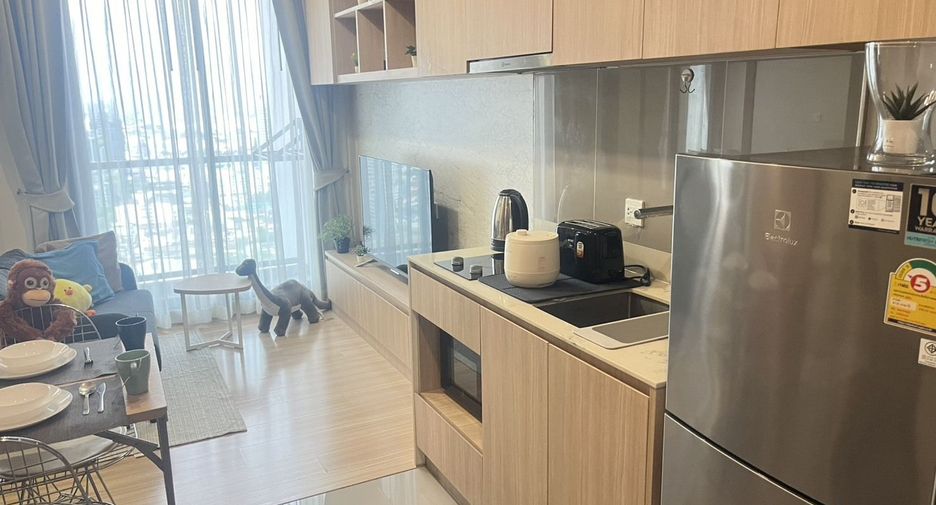 For rent 1 bed condo in Phaya Thai, Bangkok