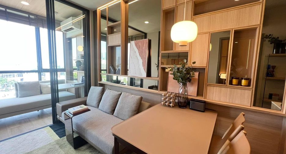 For sale 1 bed condo in Sathon, Bangkok