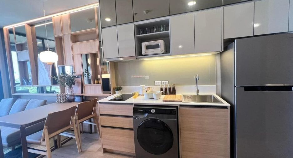 For sale 1 bed condo in Sathon, Bangkok