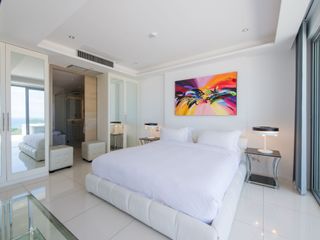 For rent 2 bedrooms condo in Mueang Phuket, Phuket