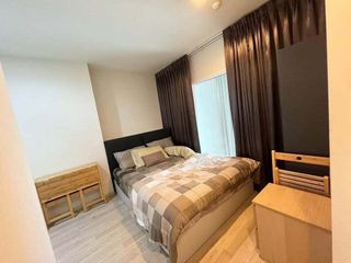For rent 3 bedrooms condo in Huai Khwang, Bangkok