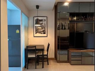 Wohnung zur Miete mit 1 Zimmer in Huai Khwang, Bangkok