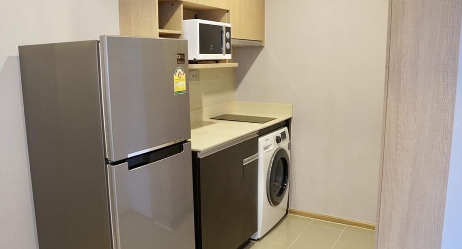 For rent 1 bed condo in Pathum Wan, Bangkok