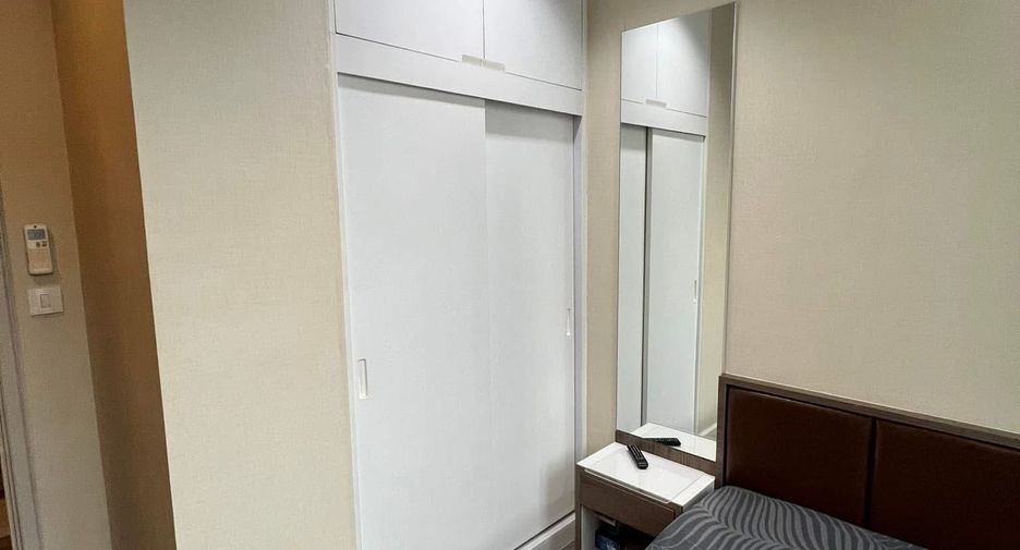 For sale 2 bedrooms condo in Sathon, Bangkok