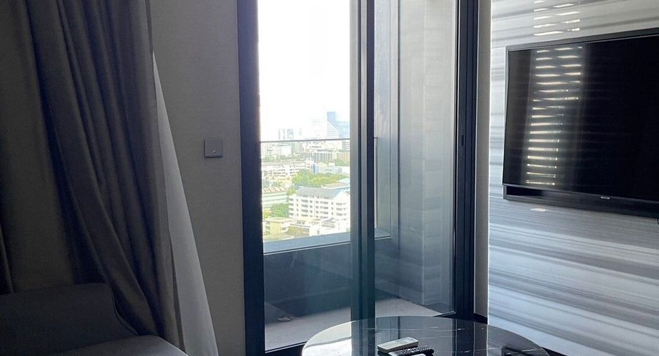 For rent 1 bed condo in Khlong Toei, Bangkok