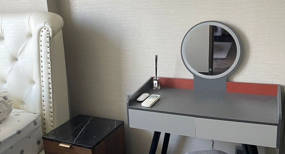 For rent 1 bed condo in Khlong Toei, Bangkok