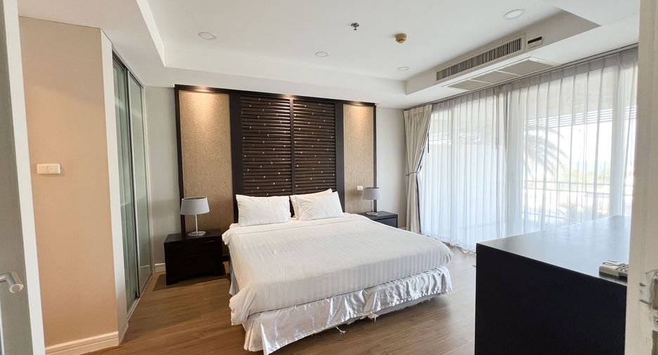 For rent 2 bedrooms condo in Mueang Phuket, Phuket