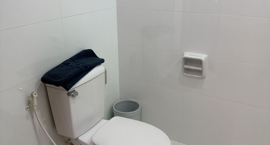 Apartment zur Miete mit 2 Zimmer in Khlong Toei, Bangkok