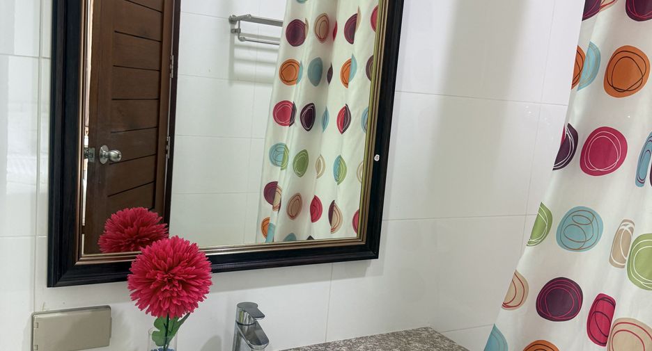 Apartment zur Miete mit 2 Zimmer in Khlong Toei, Bangkok