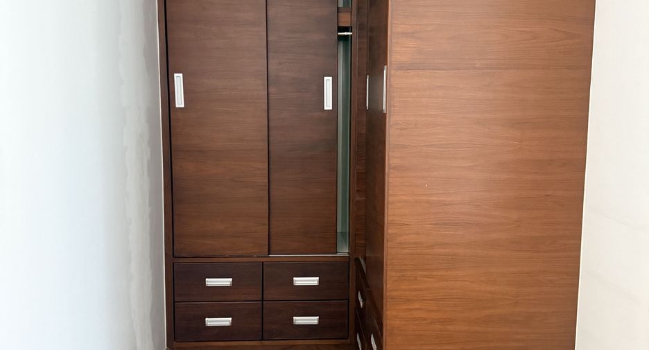 Apartment zur Miete mit 2 Zimmer in Khlong Toei, Bangkok