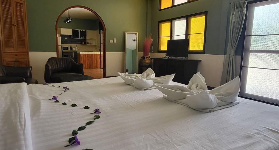 For rent 2 bedrooms apartment in Mueang Phuket, Phuket