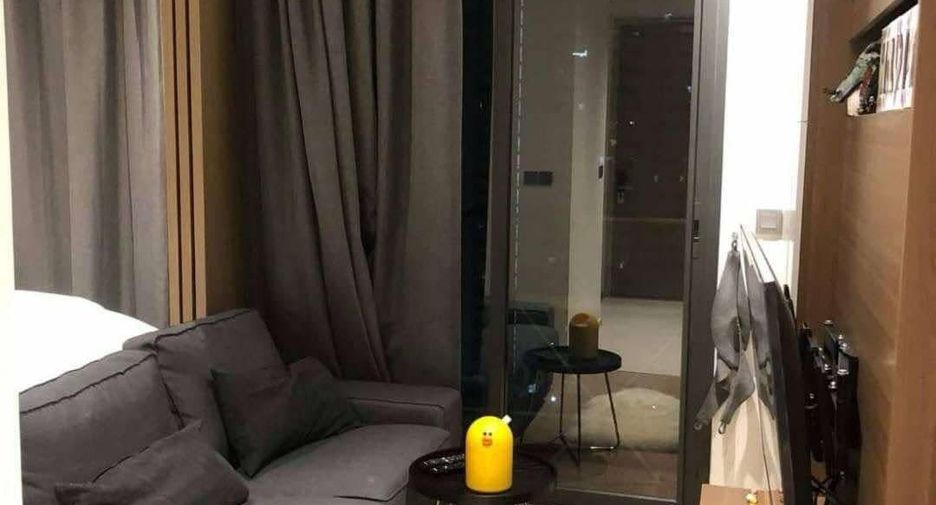 For rent 1 bed condo in Bang Rak, Bangkok