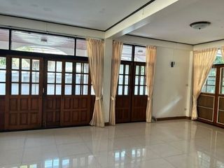 ขาย 3 ห้องนอน บ้านเดี่ยว ใน วัฒนา, กรุงเทพฯ