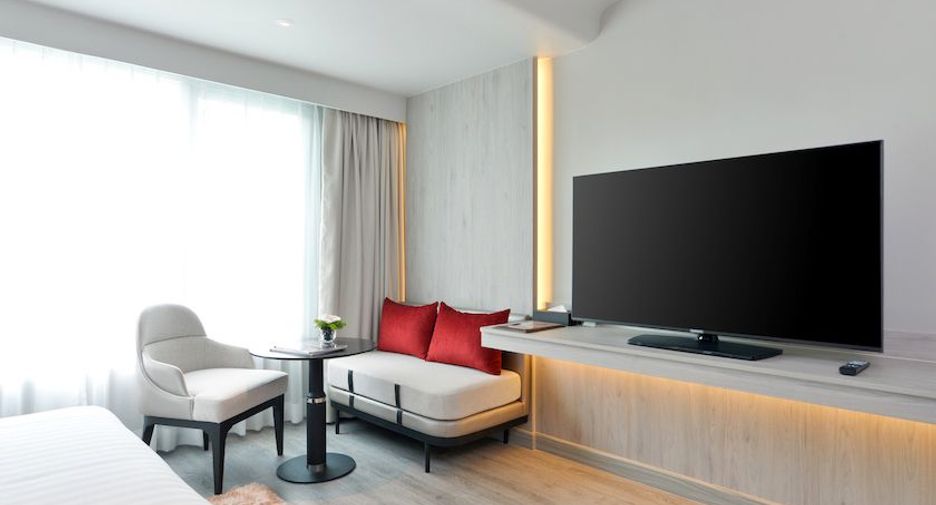 For rent 3 bedrooms apartment in Khlong Toei, Bangkok