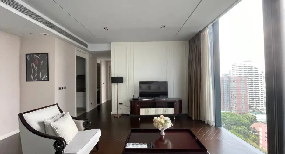Condo en venta y en alquiler de 3 habitaciones en Khlong Toei, Bangkok