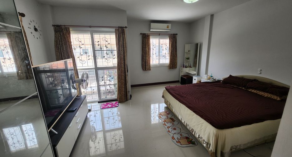 For sale 3 bedrooms townhouse in Bang Phli, Samut Prakan
