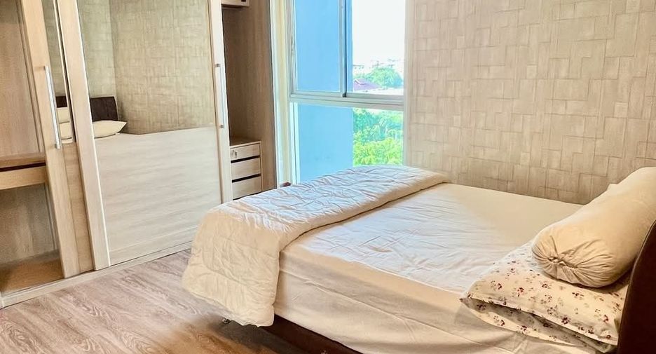 À louer 2 chambres condo à Din Daeng, Bangkok