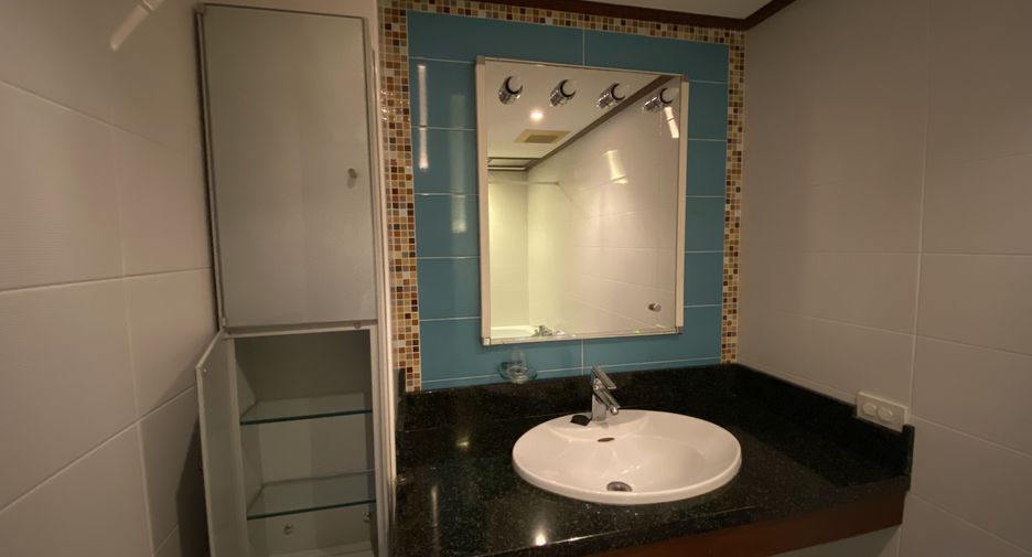 For rent 1 Beds condo in Sathon, Bangkok