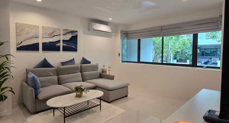 For rent 3 bedrooms townhouse in Thalang, Phuket