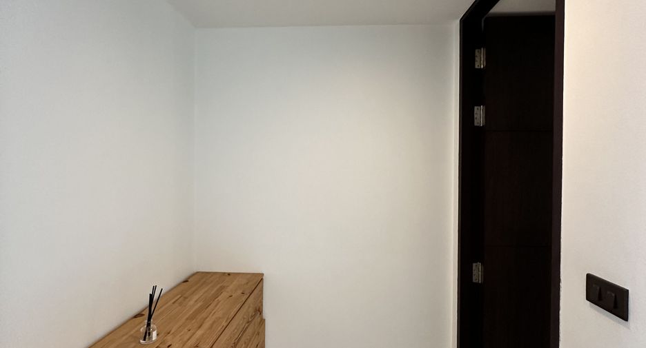 For rent 3 bedrooms villa in Mueang Phuket, Phuket