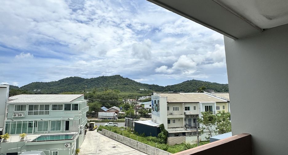 For rent 3 bedrooms villa in Mueang Phuket, Phuket
