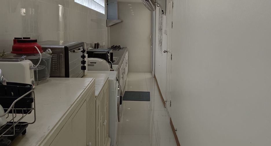 Haus zum Kauf mit 3 Zimmer in Min Buri, Bangkok