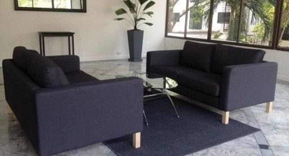 For rent 2 bedrooms condo in Watthana, Bangkok