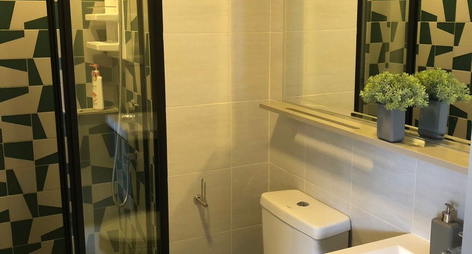 Condo en venta y en alquiler de 2 habitaciones en Khlong Toei, Bangkok